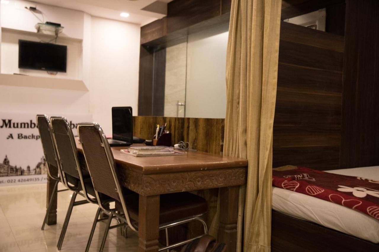 Hotel Alibaba มุมไบ ภายนอก รูปภาพ
