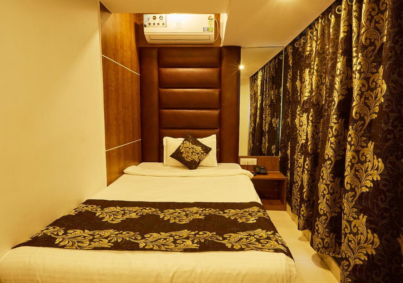 Hotel Alibaba มุมไบ ภายนอก รูปภาพ